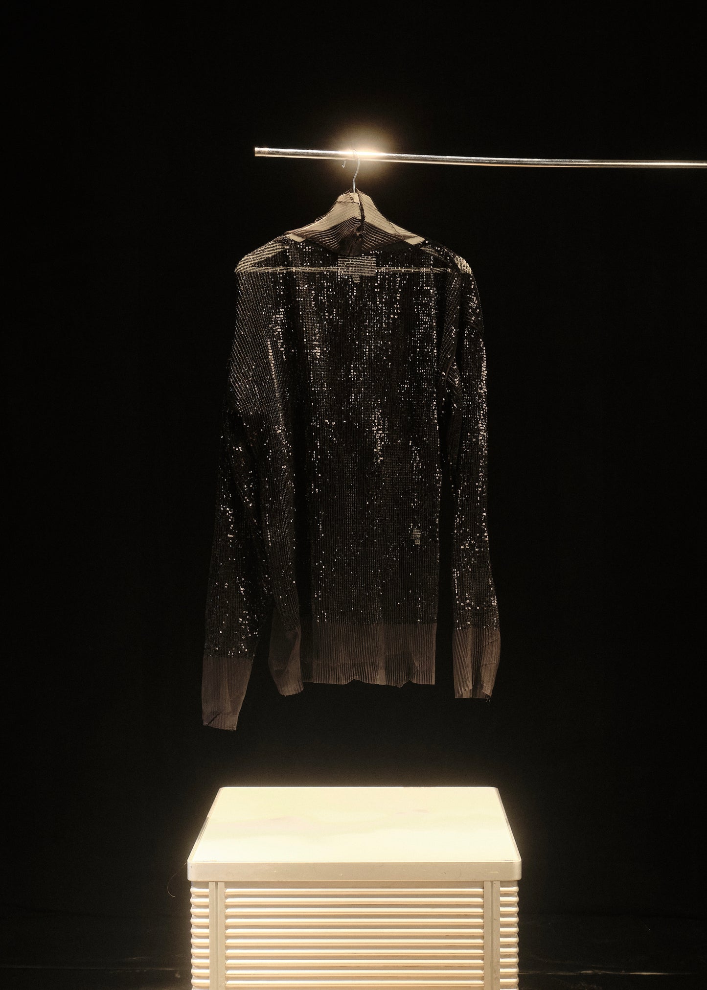 BLACK SEQUIN TOP