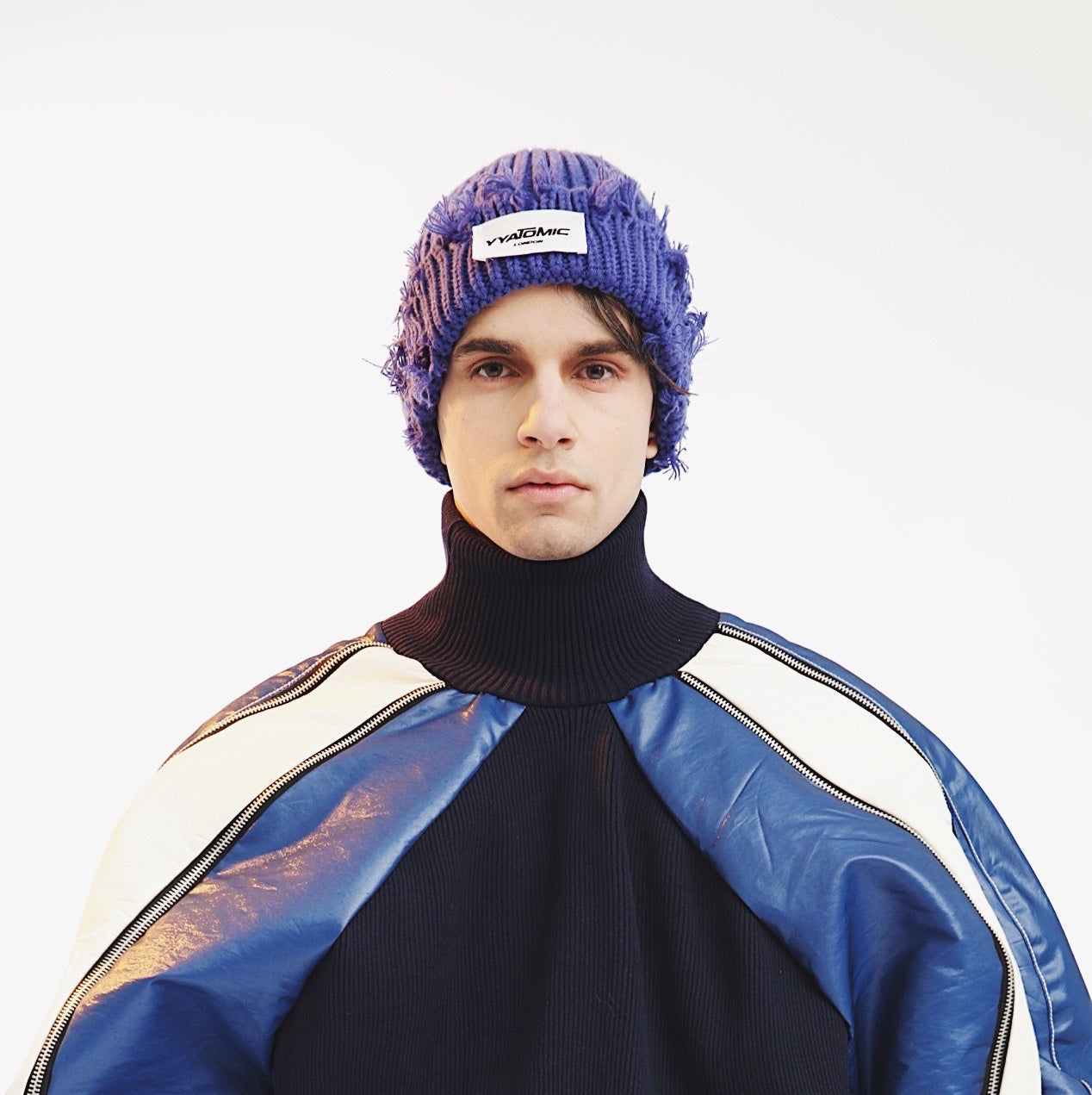 YYATOMIC LOGO BEANIE